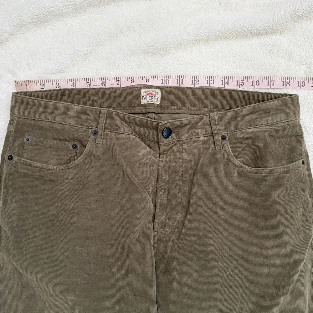 Faherty Men’s 35x24 Stretch Terry Corduroy 5-Pocket Pant Mountain Forest Green